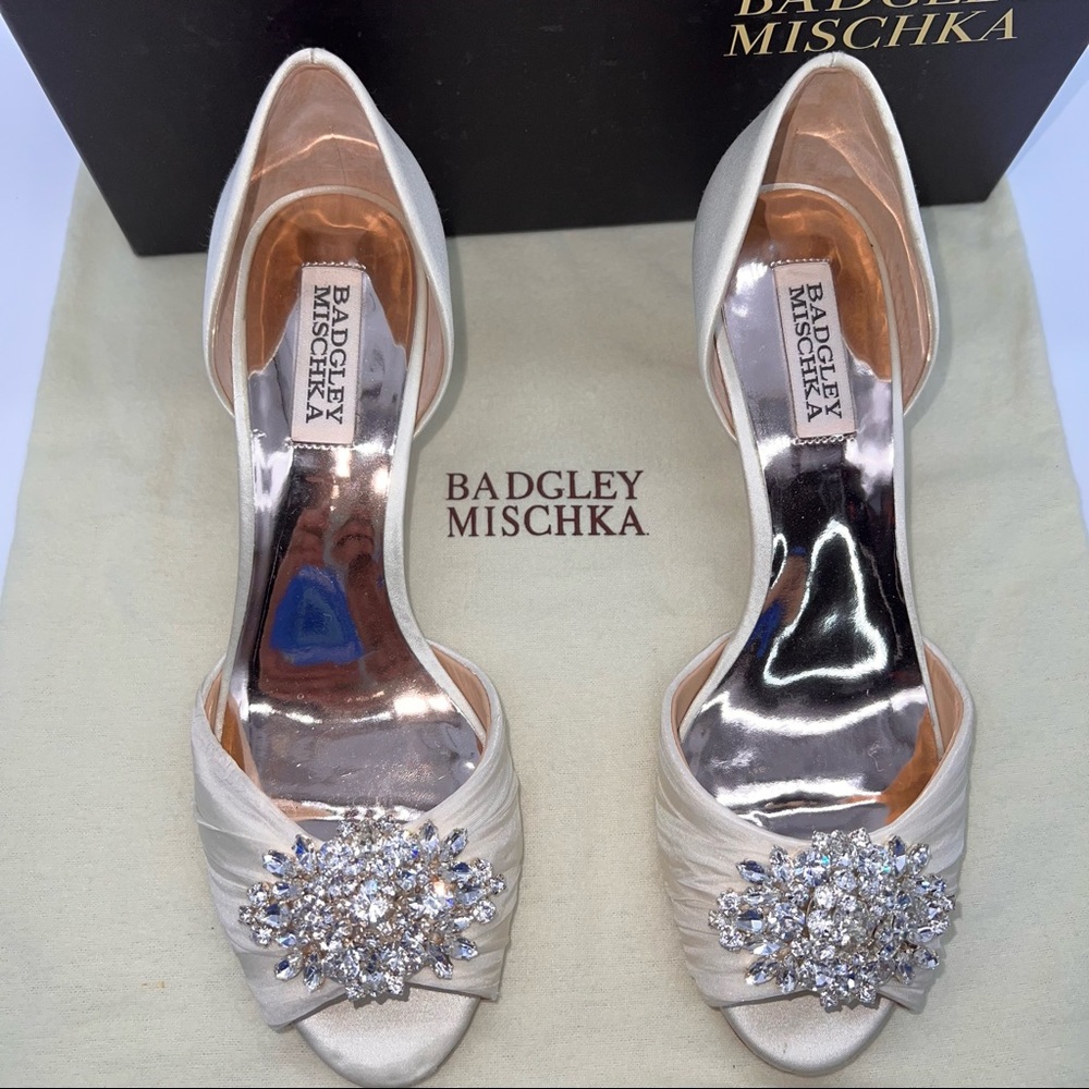Badgley Mischka Sabine Ivory Satin Open Sides/Toe Mid-Heel Pump w/Jeweled Front